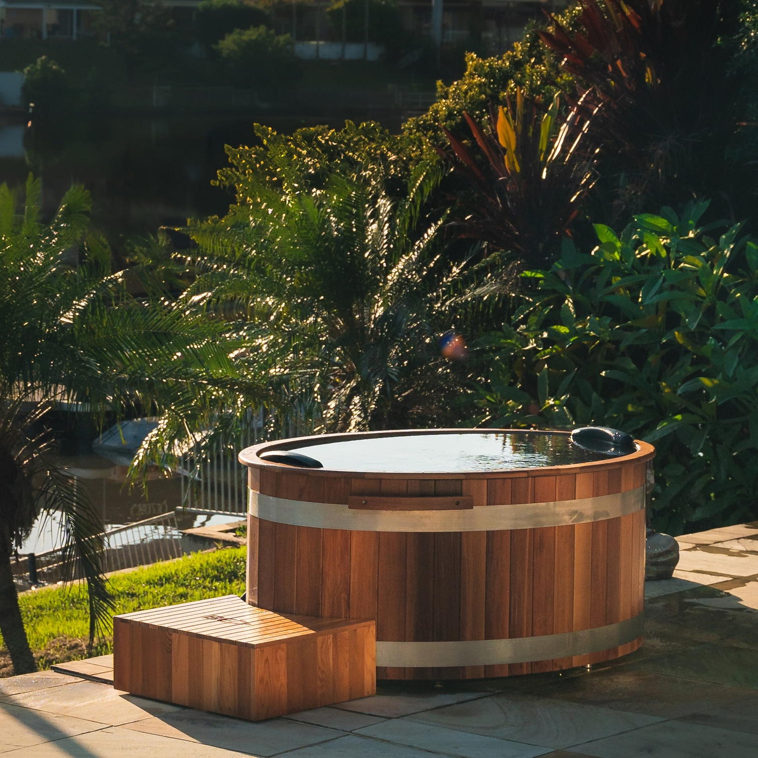 Ice Baths and Cold Plunge